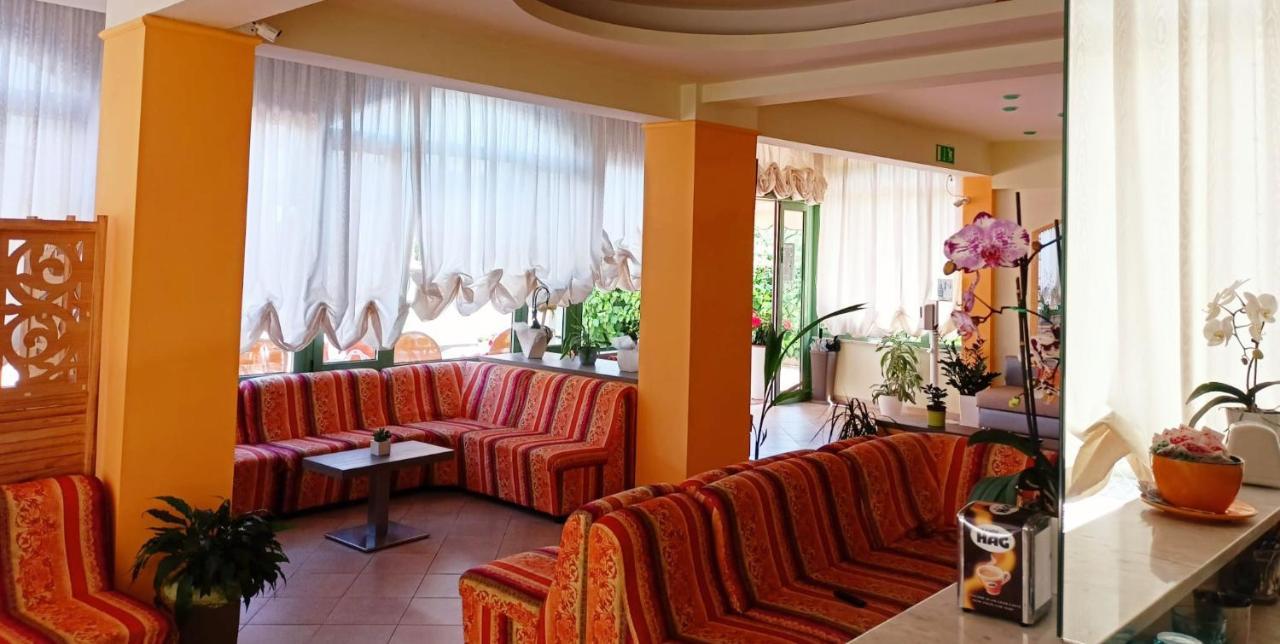 Costa Del Sole Only Room Milano Marittima Buitenkant foto
