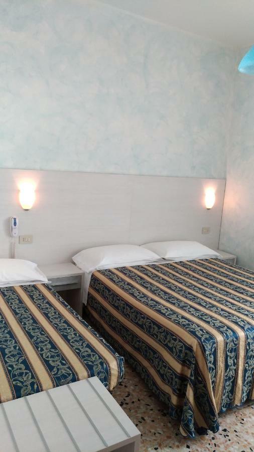 Costa Del Sole Only Room Milano Marittima Buitenkant foto
